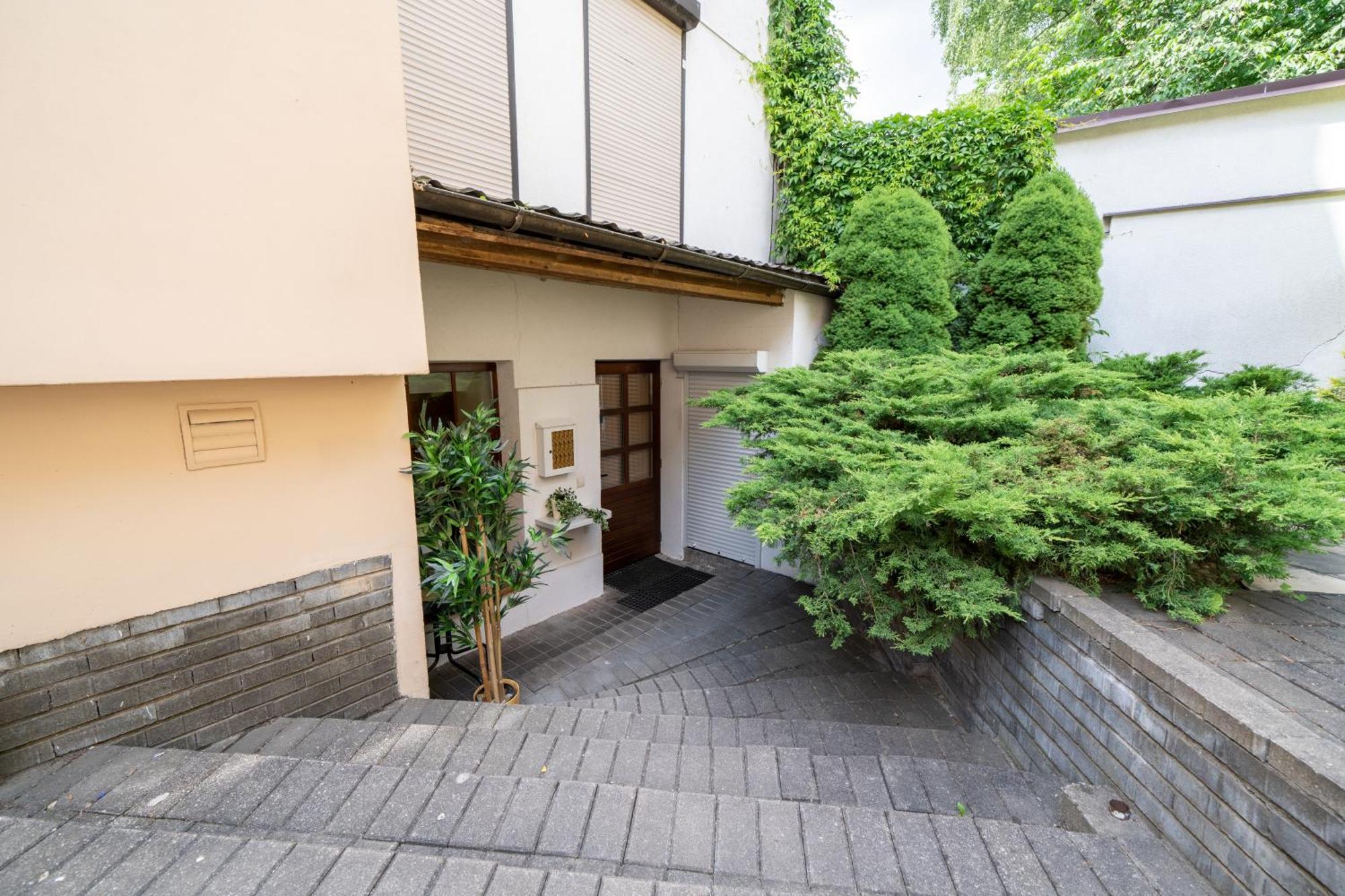 Cozy Suite With Inner Yard VNO Esterno foto